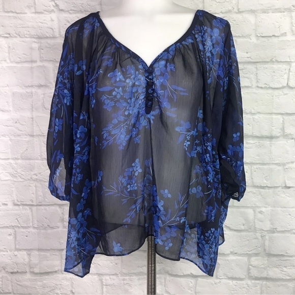 ❤️ 🆕 EXPRESS Blouse Floral Blue Sheer Dolman Sleeve Blue floral blouse XS - Picture 7 of 14